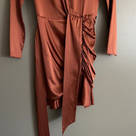 NWT Veronica Beard Agatha Wrap Dress in Cognac Size 2 Brown Silky Satin Ruched - Picture 8 of 16